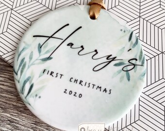 Personalised Baby gift Baby’s First Christmas Boy Girl Newborn Greenery Gold Leaf Design Ceramic or Acrylic Round Ornament Keepsake