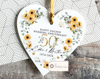 Personalised Wedding Anniversary gift couple Mr & Mrs 25th 50th 1st 40th 35th Golden Greenery Acrylic heart Decoration Ornament Keepsake