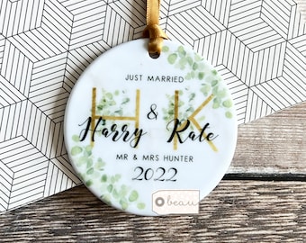 Personalised Just Married Names Mr & Mrs Wedding Eucalyptus Ceramic Round Decoration Ornament Keepsake