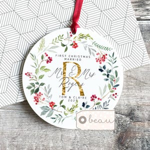 Personalised First Christmas Married Gift Wedding gift Mr Mrs Newlywed Botanical Greenery Design Ceramic or Acrylic Round Ornament Keepsake