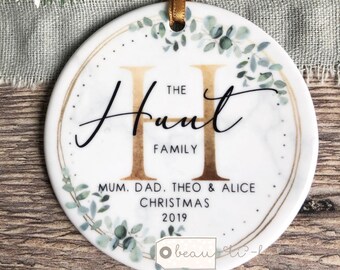 Personalised Christmas Family gift Names Greenery Gold leaf Design Ceramic or Acrylic Bauble Tree decoration Round Ornament Keepsake