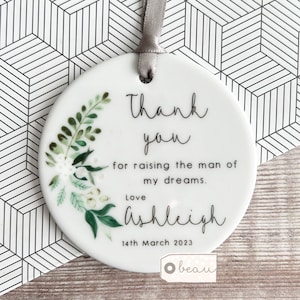 Personalised Mother of Groom Bride Thank you Bride Groom Quote Botanical Greenery Ceramic Round Decoration Ornament Wedding Keepsake