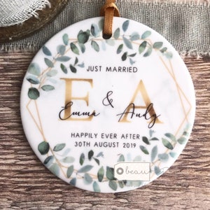 Personalised Just Married Gift Mr & Mrs Wedding Newlywed Bride Groom Eucalyptus Greenery Ceramic or acrylic Round Ornament Keepsake Geometric greenery