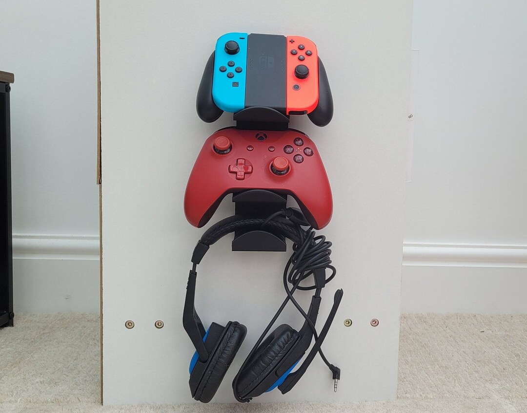 Universal Double Controller and Headset Wall Mount | Xbox Series X/S ...