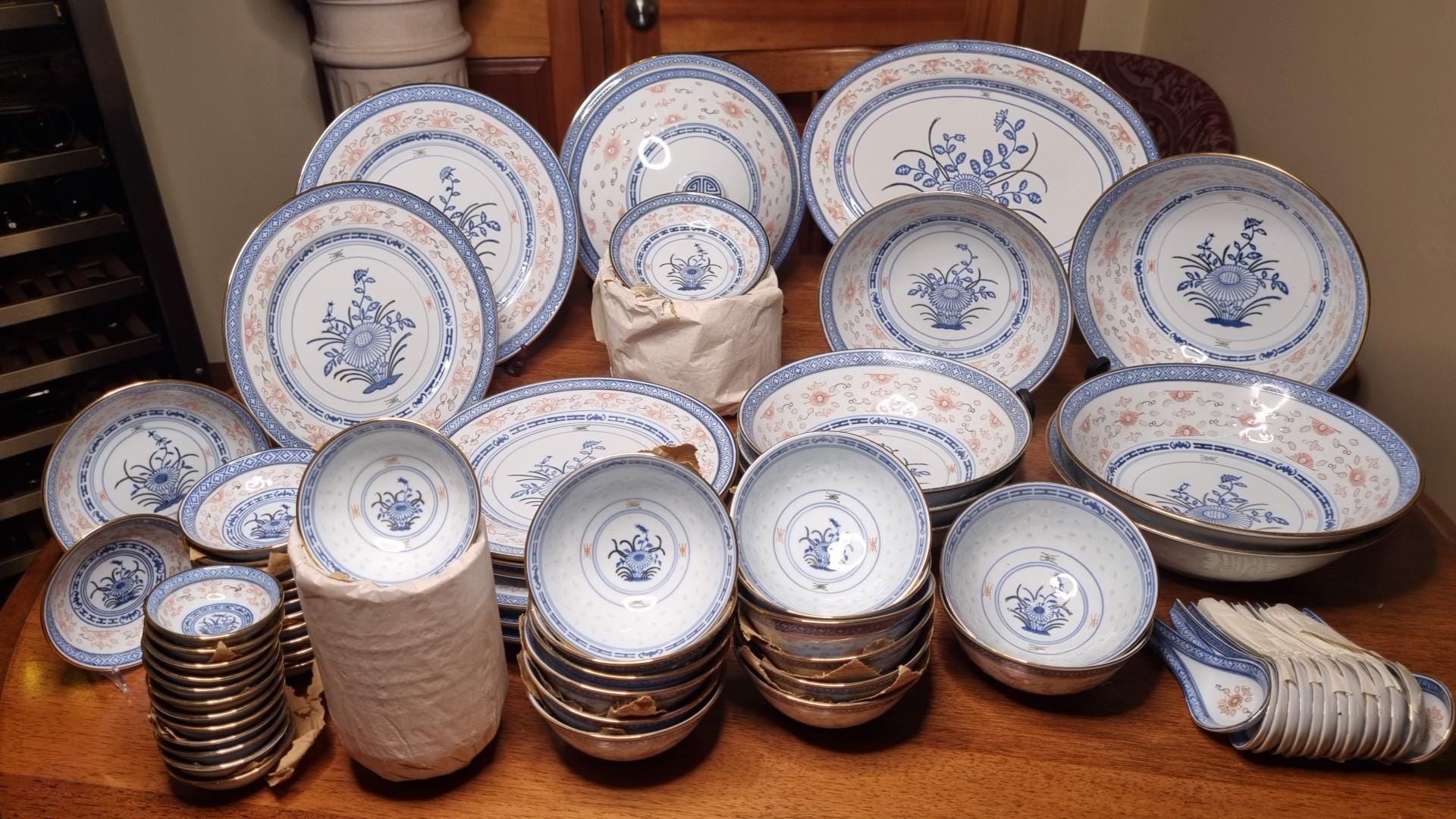 ペガサス焼物 Pegasus Porcelain - Etsy Canada