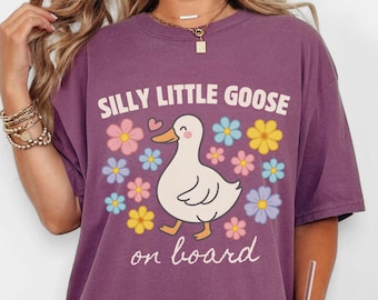 Silly Goose Pregnancy Shirt,Mama Goose Comfort Colors Shirt,Silly Little Goose Baby reveal,First Time Mom Gift,Expecting Mom tee,baby shower