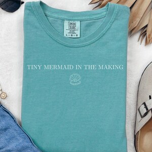 Pregnant Girl Summer Shirt,Mermaid Maternity Tee,summer pregnancy comfort colors tee,First Time Mom Gift,Expecting Mom Gift,Pregnant friend