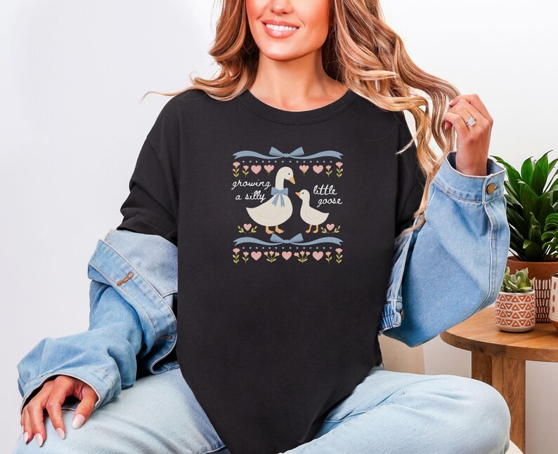 Silly Goose Pregnancy Shirt,Pregnancy Announcement to Husband, First Time Mom Gift,Comfort Colors Pregnancy Shirt,Expecting Mom Gift Black