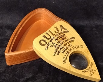 1915-1920 Replica William Fuld Planchette with Spellbox