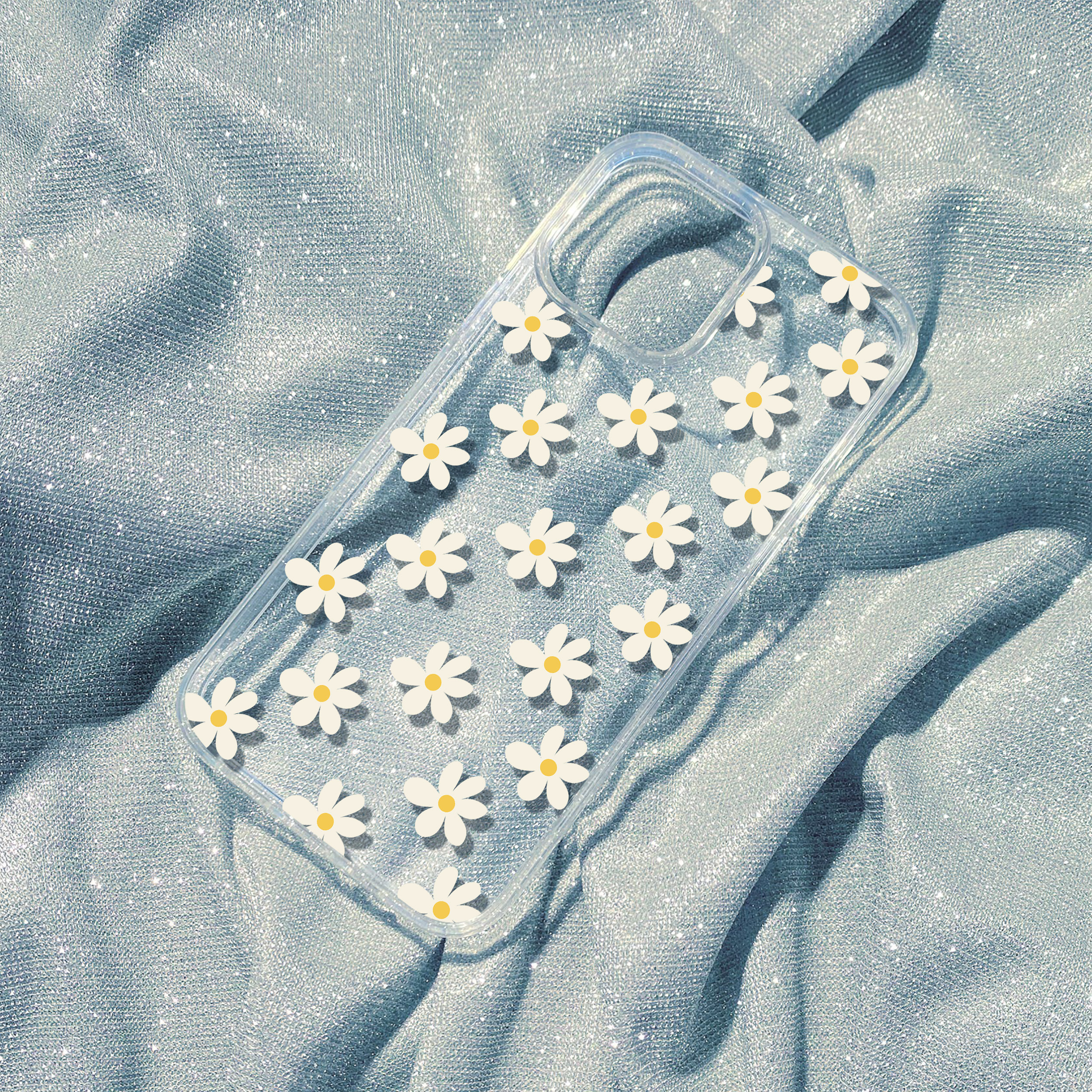 CASETiFY バウンズ iPhone16Pro Daisy デイジー 花 Amazon.com: CASETiFY Compact iPhone 16 Pro Case [4 ft. 2X