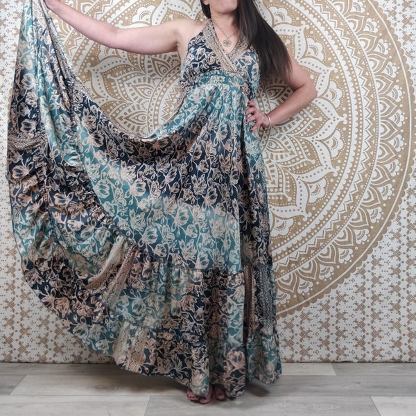 Robe longue Kudra en soie indienne. Maxi robe bohème. Imprimé fleuri bleu.