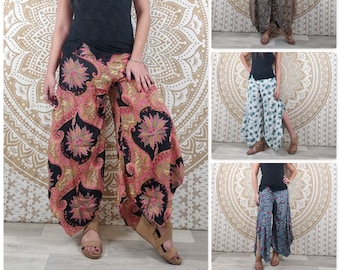 Pantalón de mujer Lubbha en seda india. Corte evasé, aberturas a los lados. Estampado étnico rosa y negro / paisley azul / floral negro / blanco