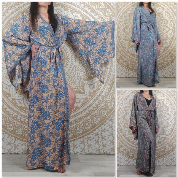 Langer Damenkimono von Vijay aus indischer Seide. Kimono im japanischen Stil mit langen Ärmeln. Orange und Blau / Lila / Grau, Lila, Blaudruck.