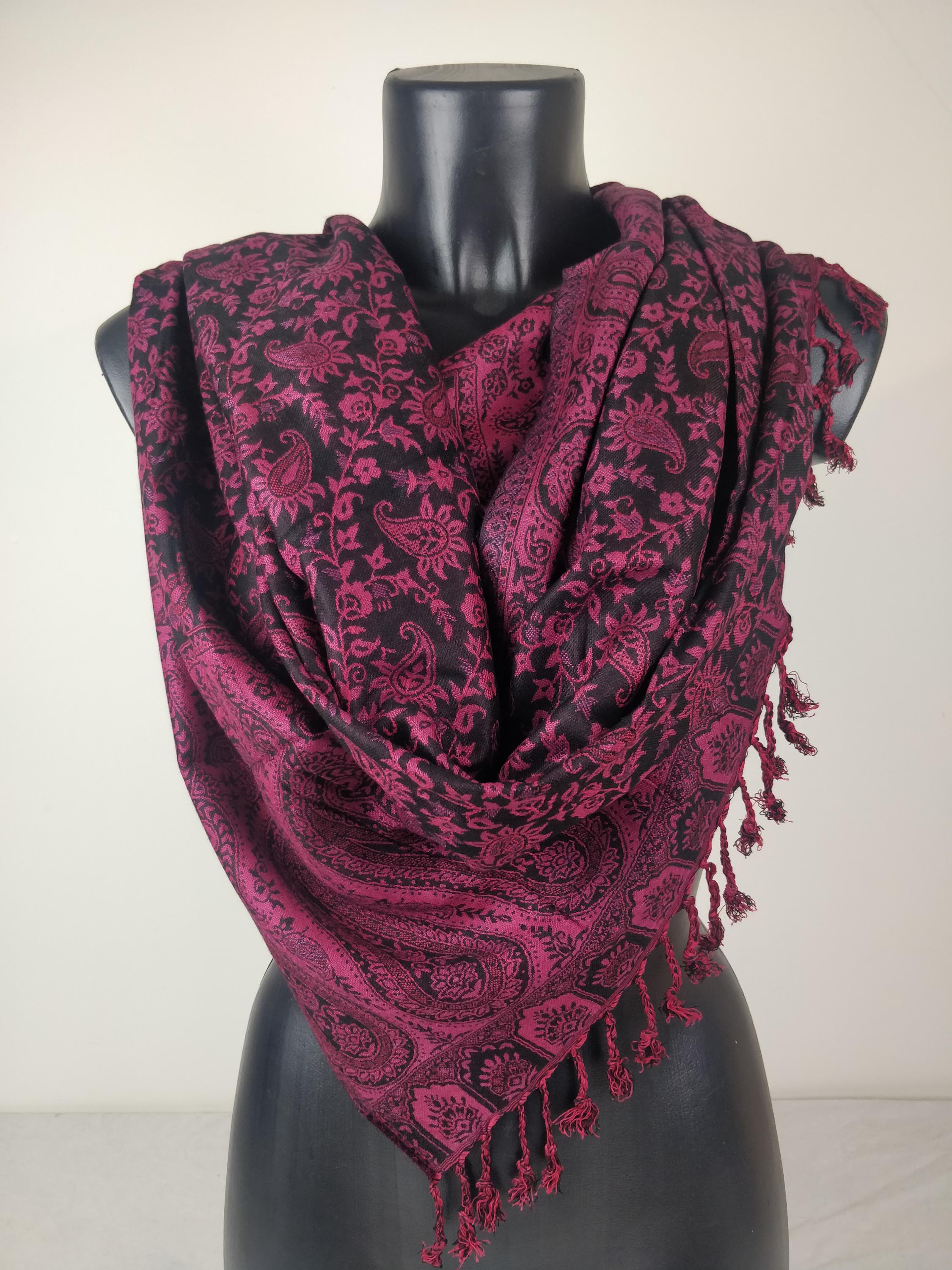 Châle étole Orange Et Fuchsia Motif Paisley – Doux Et Chaud Pour L’automne Et L’hiver