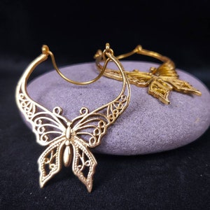 Boho butterfly earrings. Ethnic chic earrings in brass / silver-plated brass.