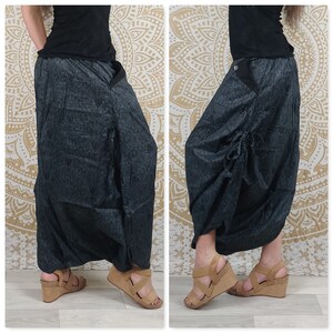 Cotton Haria pants. Harem pants / Adjustable skirt pants with pockets. Turquois geometric print / dark gray, black feathers. image 7