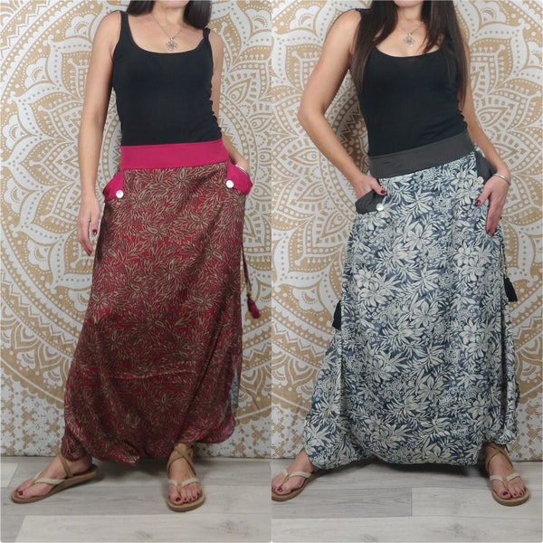 Pantalon Haria en soie indienne. Sarouel / Pantalon-jupe ajustable avec poches. Imprimé fleuri gris et blanc / paisley rouge.