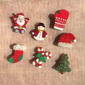 Hand Embroidered Christmas Brooch, Handmade Mini Embroidered Brooch, Mini Embroidered Pin, Custom Brooch, Embroidered Badge, Christmas Gift