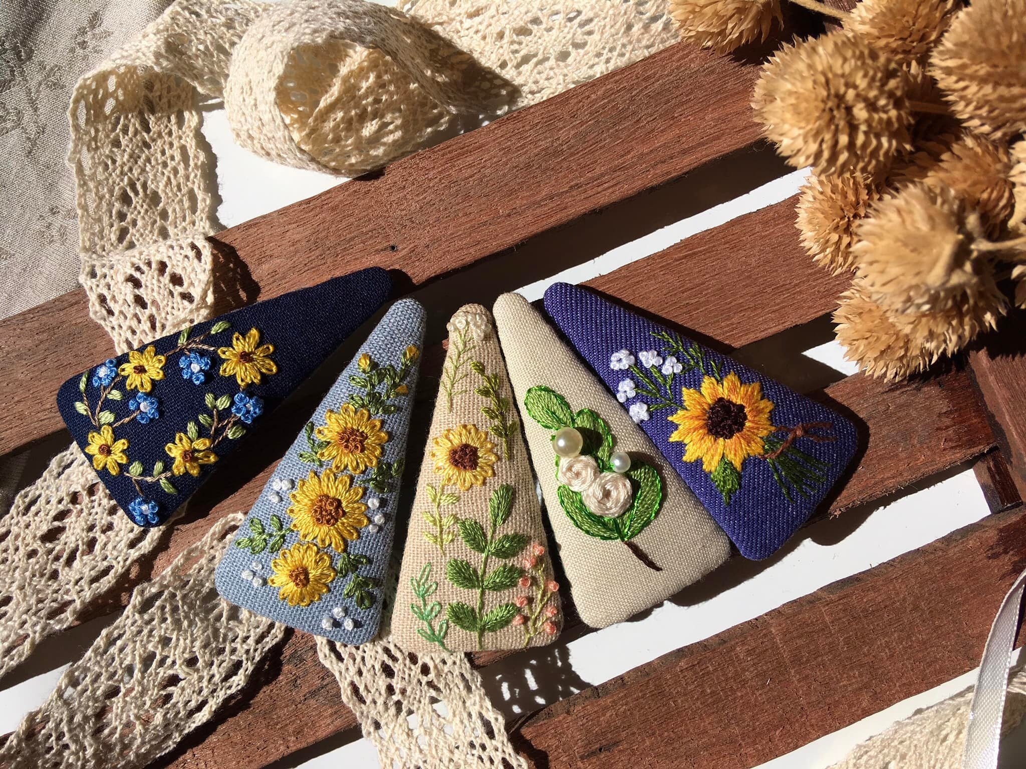 Handmade Embroidered Hair Clip, Flower Embroidered Hair Clip, Cute ...