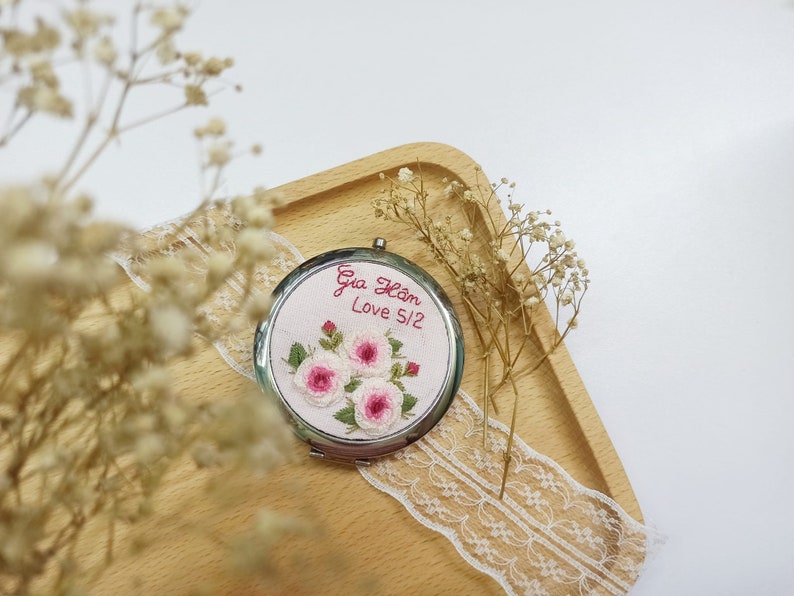 Hand Embroidered Pocket Mirror, Floral Embroidered Compact Mirror, Gift For Her, Bridesmaid Gift, Makeup Mirror, Personalized Compact Mirror image 4