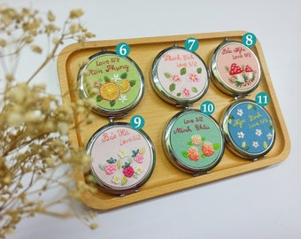 Hand Embroidered Pocket Mirror, Floral Embroidered Compact Mirror, Gift For Her, Bridesmaid Gift, Makeup Mirror, Personalized Compact Mirror