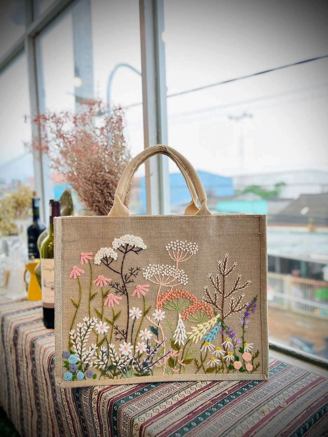 Hand Embroidered Burlap Bag, Flower Garden Jute Bag, Cute Market Bag, Eco Friendly Beach Bag, Aesthetic Bag, Handmade Tote Bag - Etsy Hand Embroidered Burlap Bag, Flower Garden Jute Bag, Cute Market Bag, Eco Friendly Beach Bag, Aesthetic Bag, Handmade Tote Bag - Etsy