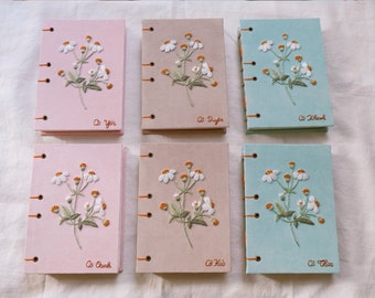 Gepersonaliseerde A5-notitieboek van geborduurde stof, dagboek met bloemen en harde kaft