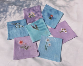 Hand embroidered linen handkerchief, Flower embroidered handkerchief, Wedding gift, Bridesmaid gift, Sister gift,Birthday gift,handmade gift