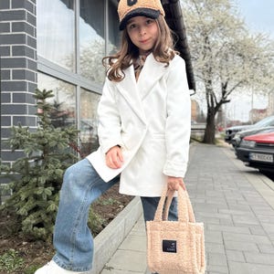 Perfetto per bambini alla moda, elegante blazer bianco per bambini, giacche, cappotti, giacca in cashmere. Blazer per bambina