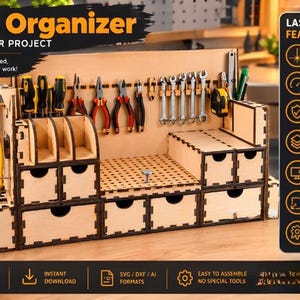 Puede incluir: Un organizador de herramientas de madera clara con un panel trasero con ranuras para colgar alicates, llaves y destornilladores, además de varios cajones y compartimentos. El texto "TOOLS ORGANIZER DIGITAL LASER PROJECT" y "LASER MACHINE FEATURES" es visible en la imagen.