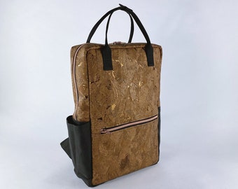 CORK - Backpack / Backpack with large inner pocket made of cork fabric in the color bronze-copper