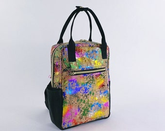 Small cork backpack / backpack with tablet inner pocket, with colorful cork in rainbow colors
