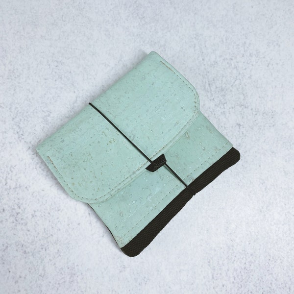 KORK Geldbeutel, Portemonnaie, Geldbörse, Brieftasche, in der Farbe Hellgrün