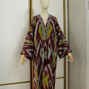 Handgewebter Ikat-Chapan/Uzbekischer Kaftan/Vine Kimono/Ikat Kimono/Ethnisches Abaya/Ikat Kimono/Ikat Kimono/Ikat Kleider/Handgewebter Stoff