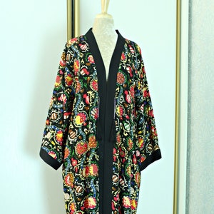 Schwarzer ethnischer Suzani Kimono/Mehrfarbiger Baumwollbezug Abaya/Abend cardigan Kleid/Boho Strand bezug/Frauen Tribal Kaftan Kleid mit Taschen