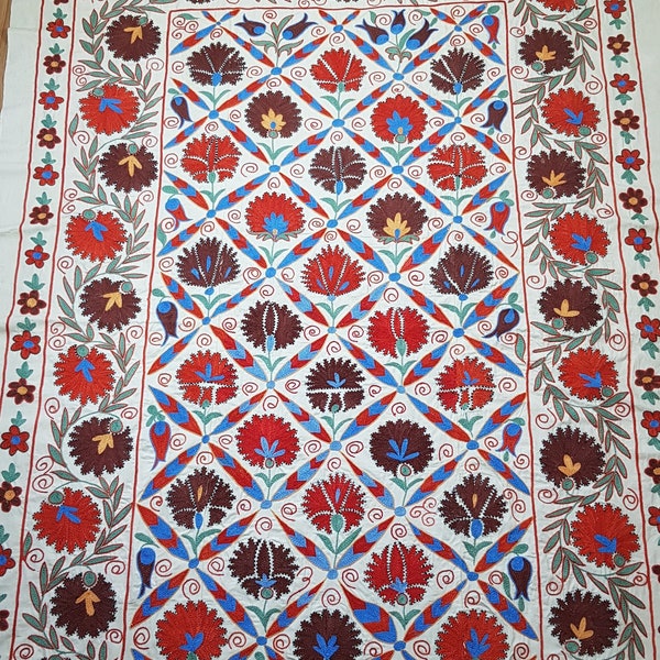 Handbestickter Suzani Stoff,Blumen uzbekische Suzani Tischdecke,roter Wandteppich Wandbehang Boho Stil,Suzani Tagesdecke, Suzani Bettdecke