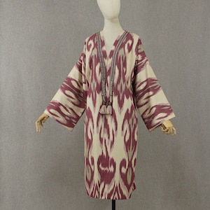 Baumwolle Ikat Kaftan,Usbekischer unisex Chapan,beiger Boho Kimono,ethnische Ikat Abaya,Stammesrobe,ikat Jacke,ikat Mantel,handgewebter Stoff Usbekistan