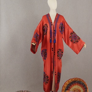 Handbestickter Mantel/Usbekischer Susani-Chapan/Boho-Stammesjacke/Ethno-Abaya/Boho-Ikat-Kleid,Kimono/Unisex-Robe/Zentralasiatische Kleidung