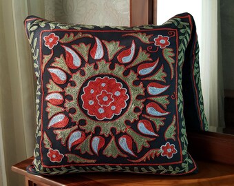 Ethnic hand-embroidered pillow cover 17x17 / Suzani accent cushion / Boho decorative throw pillowcase / Handmade Uzbek pillow sham