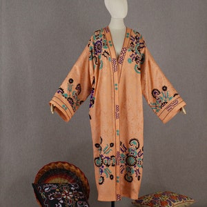Hand embroidered coat/Uzbek pink suzani chapan/Ethnic abaya/Boho dress cape,kimono/Unisex tribal kaftan/Bohemian robe/Central Asian clothing
