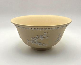 Prunus Wedgwood Jasperware Bowl – Primrose Yellow 6 Inch