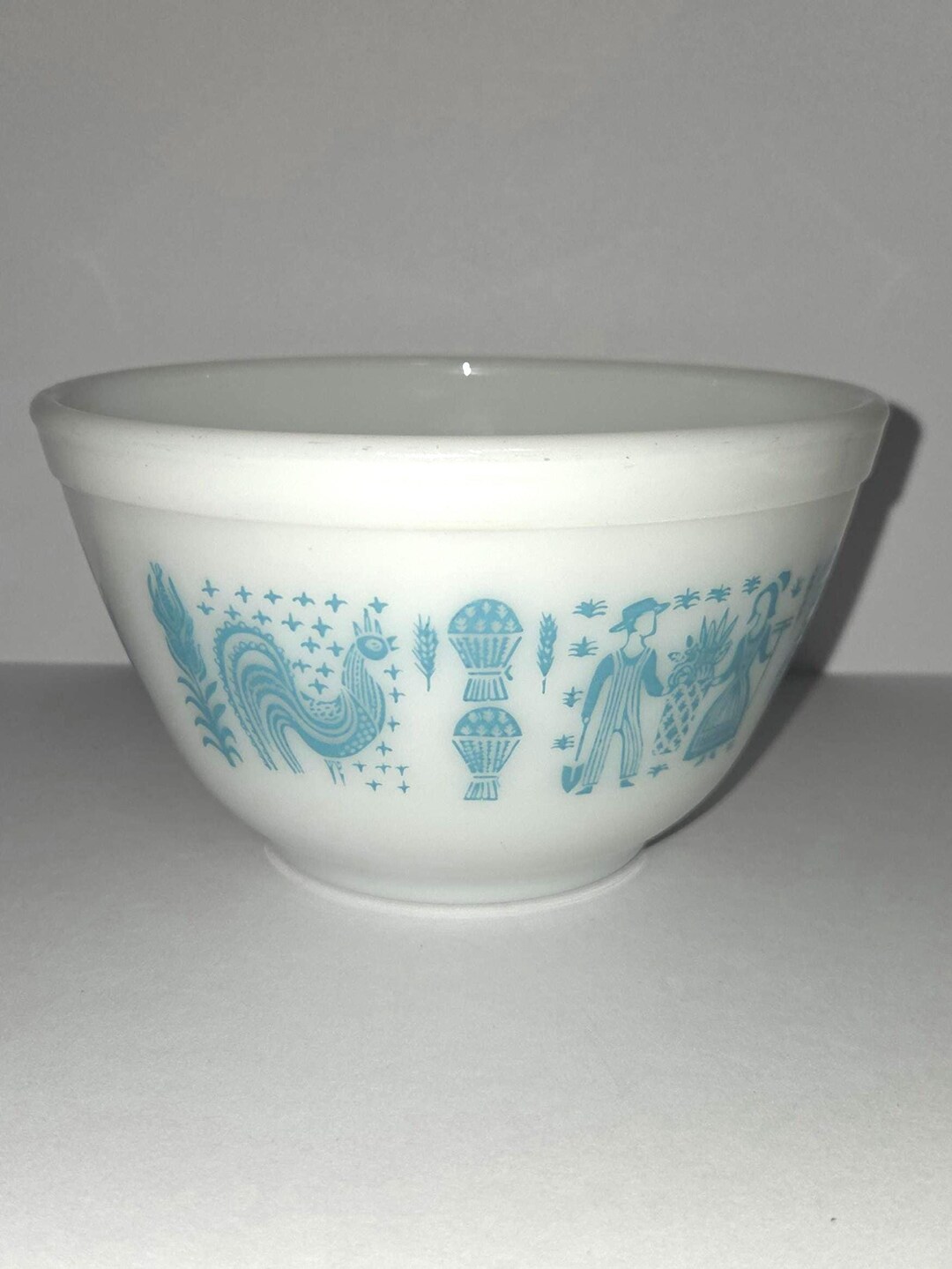 Vintage Pyrex Butterprint Mixing Bowl – Blue Amish Rooster – 1950s - Etsy