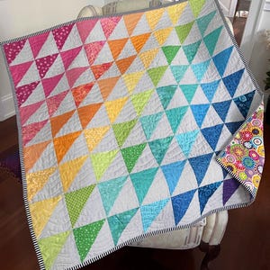Handmade Baby Quilt. Baby Rainbow Quilt with Polka Dots, Baby Floor Play Mat, Baby Boy or Baby Girl Quilt, 41in x 41in.  Ready to Ship.