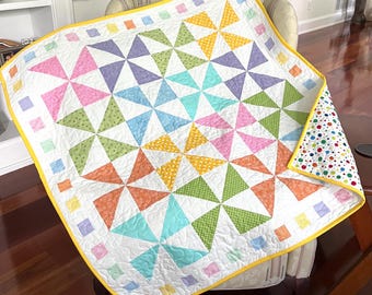 Handmade Baby Pinwheel Quilt, Colorful Polka Dot Backing (41in x 41in)