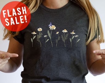 Daisy Summer Time T-Shirt, Wildflower Lovers Tee, Boho Daisy Shirt, Floral Shirt Gift, Daisy Love Shirt, Wildflower Shirt, Mother's Day Gift