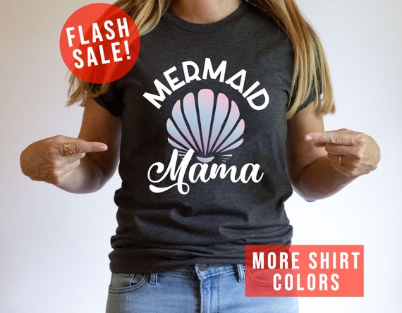 Mermaid Mama Seashell Birthday Party Cute Women T-shirt, Mermaid Mothers Day Apparel, Matching Family Mermaid Gift, Funny Mermaid Party Tee