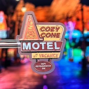 Cosy Cone Laptop Aufkleber | Autos Land Planner Aufkleber | Disneyland Cars Radiator Springs Wasserdichte Aufkleber Vinyl Aufkleber