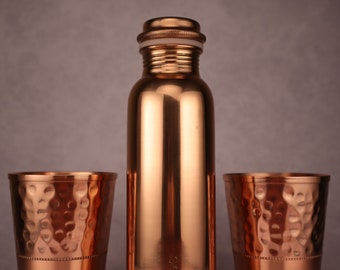 SET Enlight Copper Flasche 500 ml/17 oz + 2x einzigartige und wunderschöne Enlight Copper Gläser - verschiedene Farben - 100% reines Kupfer
