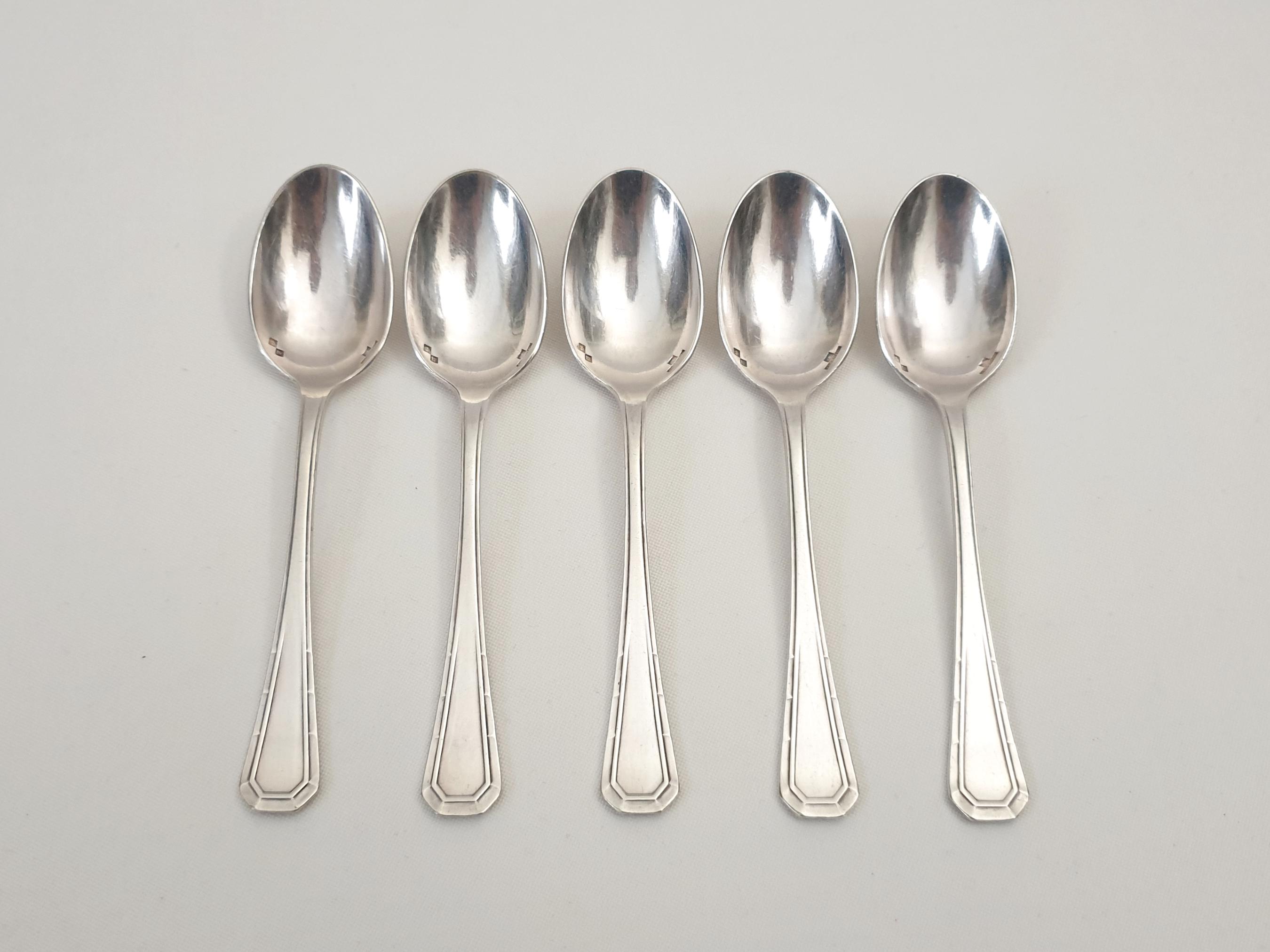 Christofle America　 アメリカシリーズ　デミタススプーン　6本 Amazon.com | Christofle L'Ame 5-Piece Dinner Setting: Dinnerware Sets