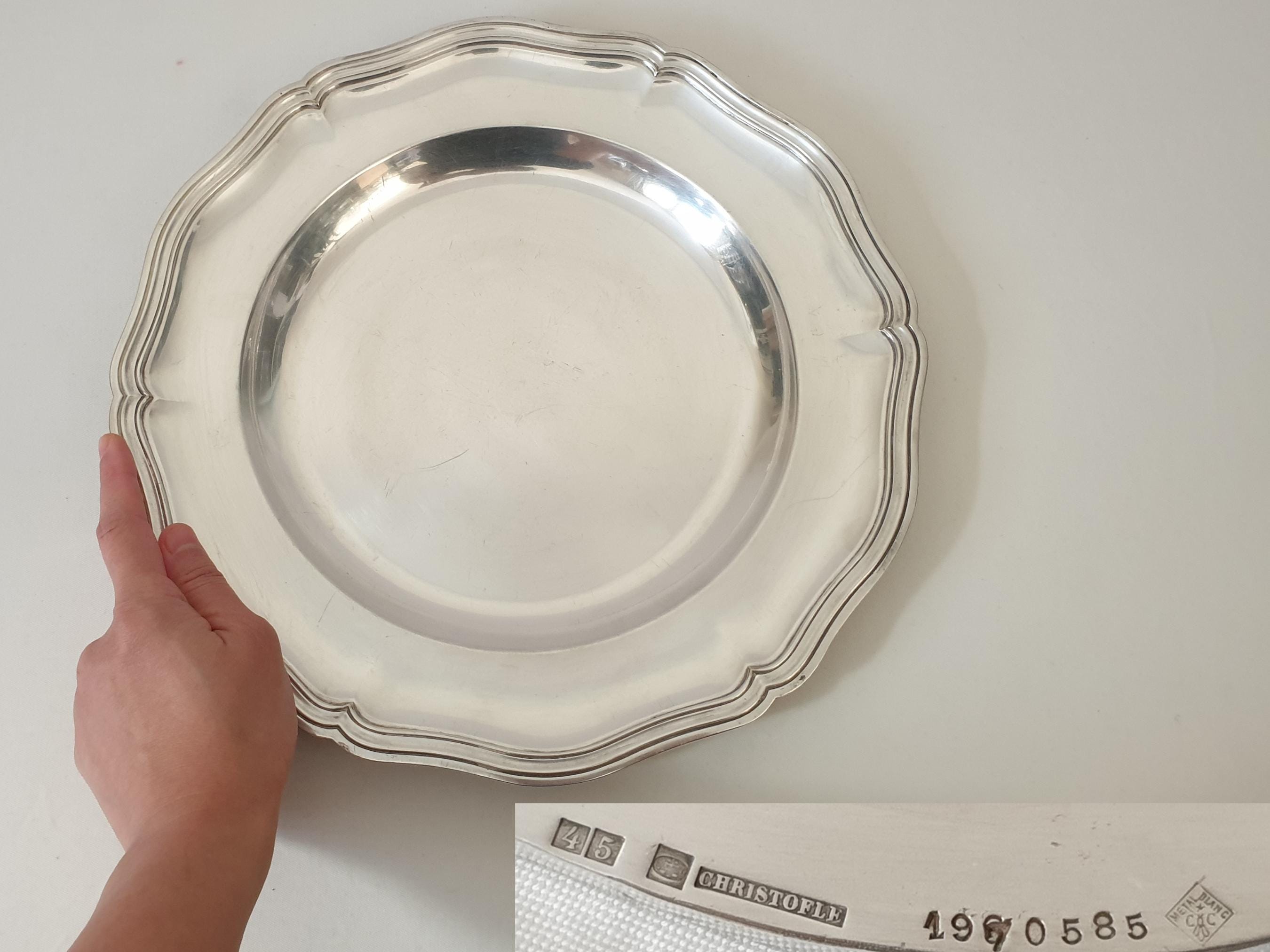 Grand plat long en métal argenté christofle vendu par notre petite brocante